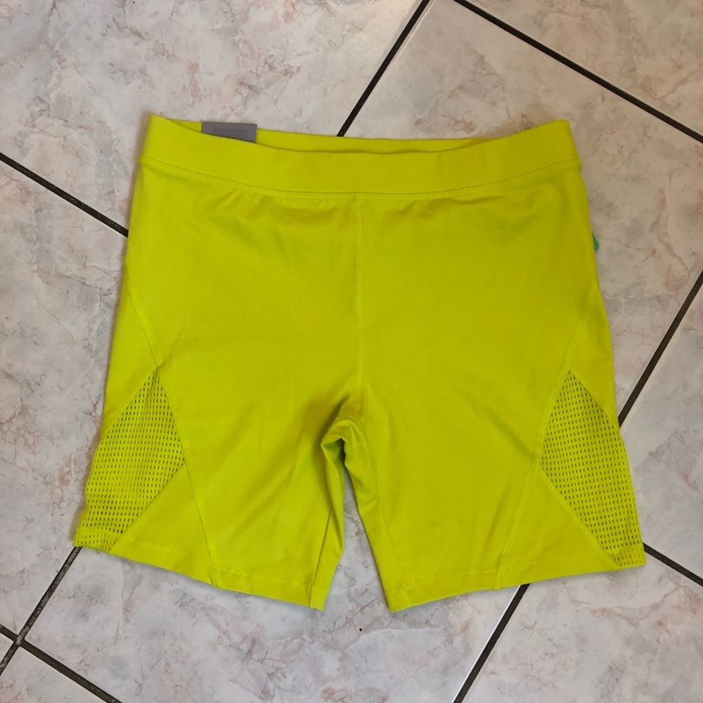 NWT Forever 21 high rise mesh biker shorts !